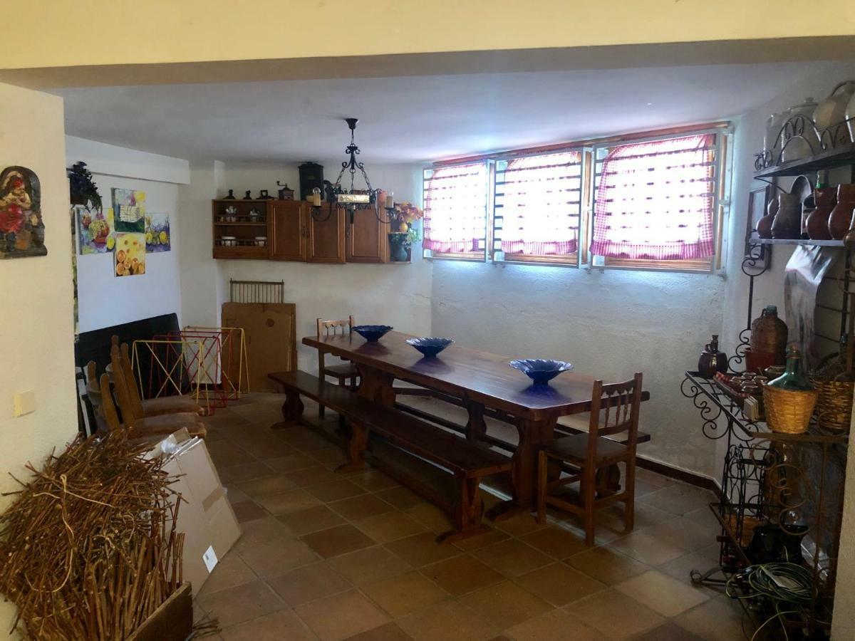 Preciosa Casa Independiente Con Piscina Cubierta Y Gran Jardin Privados Аро Экстерьер фото